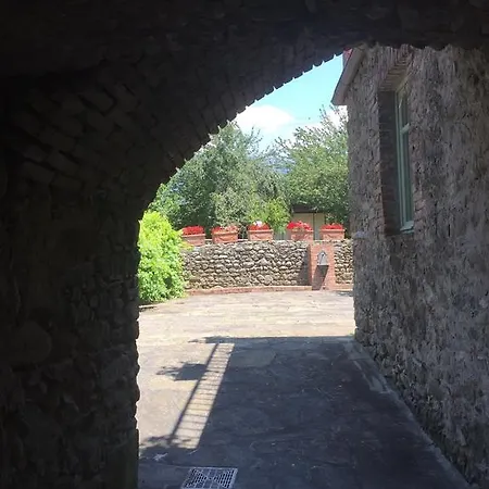 La Casatorre Di Ponticello Ferienhaus